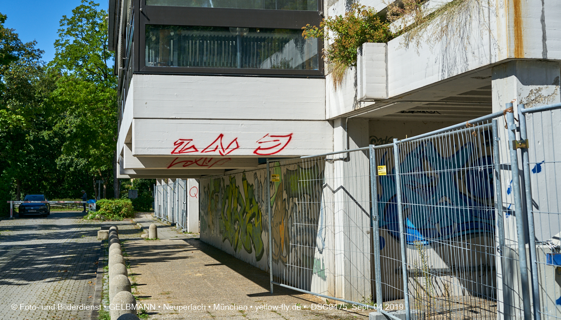 04.09.2019 - Einkaufs- und Wohnzentrum Quiddestraße in Neuperlach
